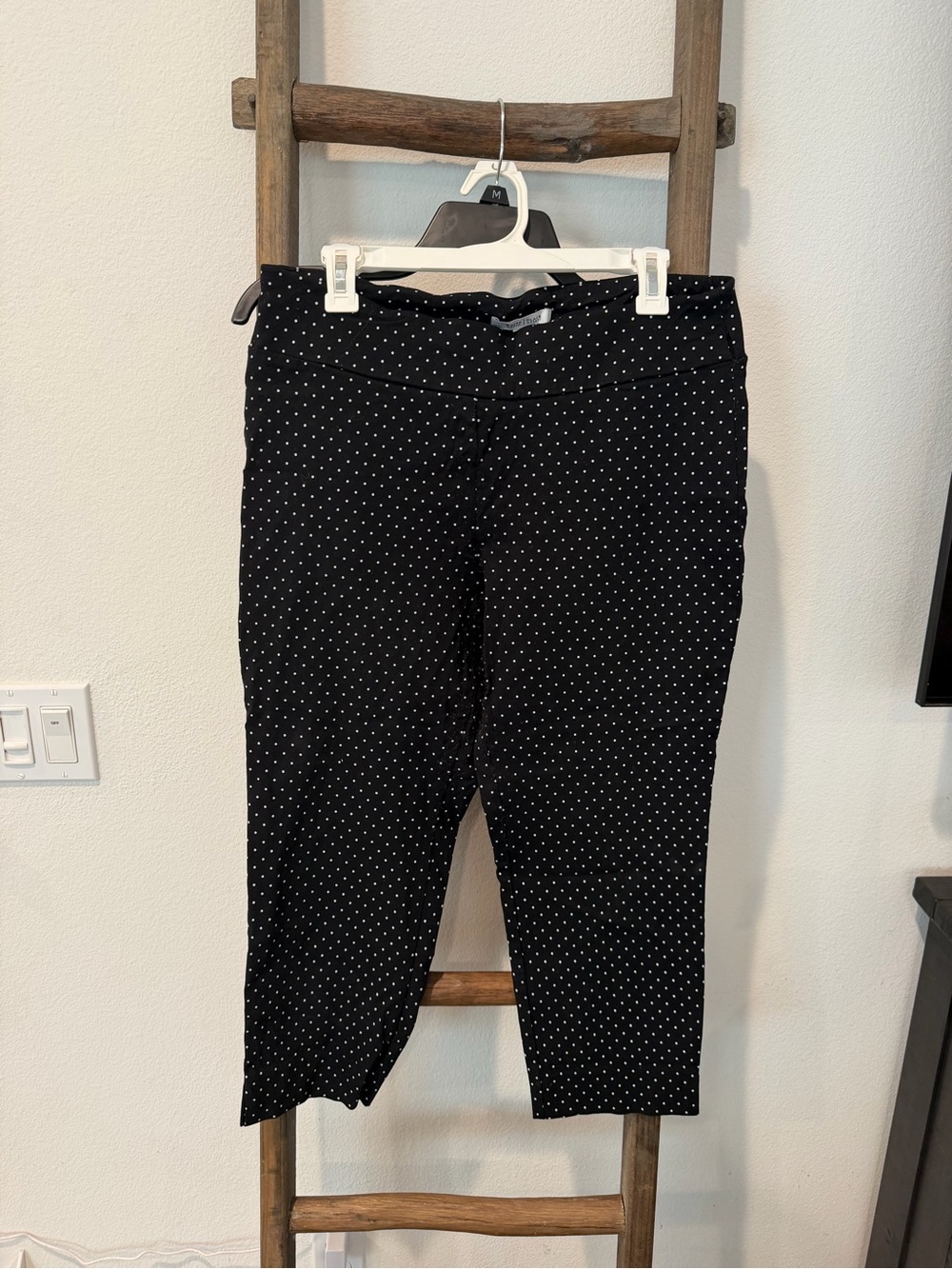 White House Black Market Black Polka Dot Cropped Trousers